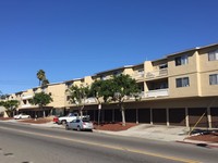 Golden Heights Terrace in San Diego, CA - Foto de edificio - Building Photo