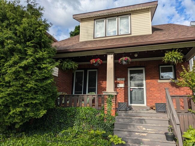 property at 1409 Marentette Ave