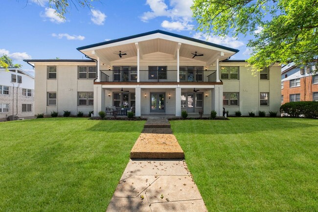 property at 621 Broadmoor Dr