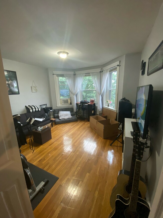 378 Riverway, Unit 23 in Boston, MA - Building Photo - Building Photo