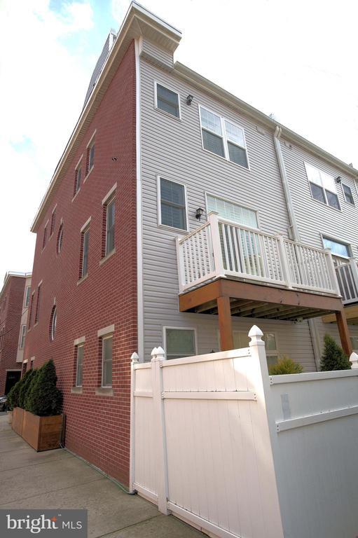 1000 Dorrance St in Philadelphia, PA - Building Photo - Building Photo