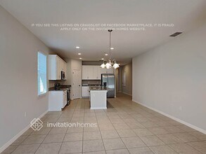 5656 Timber Mdw Wy in St. Cloud, FL - Foto de edificio - Building Photo