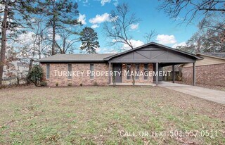 9203 Labette Dr in Little Rock, AR - Building Photo