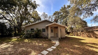 732 E Arizona Ave in DeLand, FL - Building Photo - Building Photo