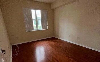 11603 NW 89th St, Unit AW110 in Doral, FL - Building Photo - Building Photo