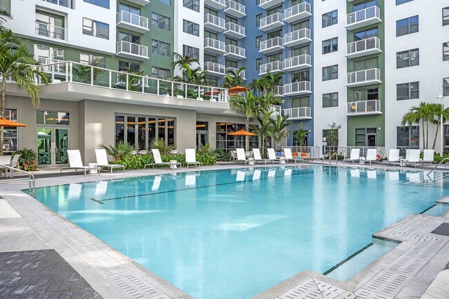 Lazul North Miami Beach Apartments in North Miami Beach, FL - Building Photo - Building Photo