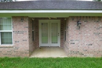 636 St James Pl in Nacogdoches, TX - Building Photo - Building Photo