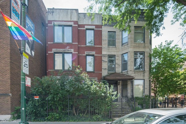 625 W Belmont Ave, Unit 0 in Chicago, IL - Building Photo - Building Photo