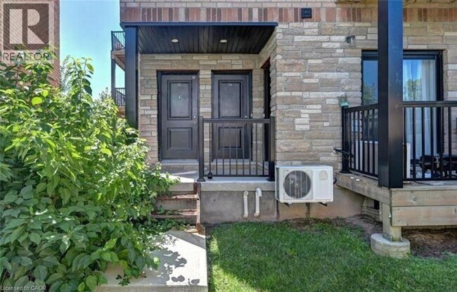 164 Heiman St in Kitchener, ON - Building Photo - Building Photo