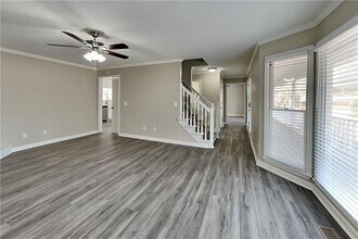 308 Golden Ct in Canton, GA - Building Photo - Building Photo