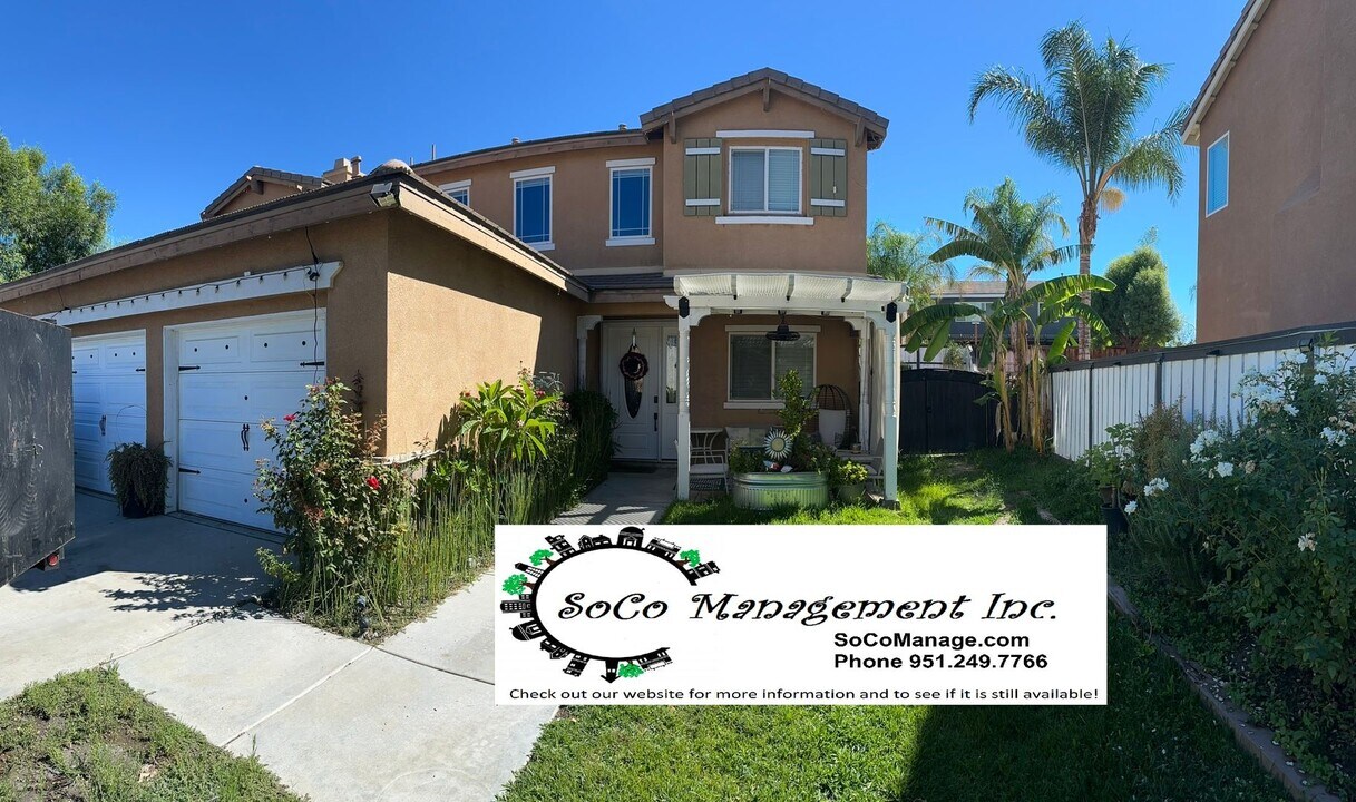 1988 Clemens Pl in San Jacinto, CA - Building Photo