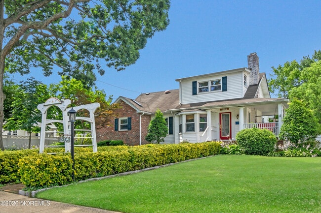 1209 16th Ave in Belmar, NJ - Building Photo - Building Photo