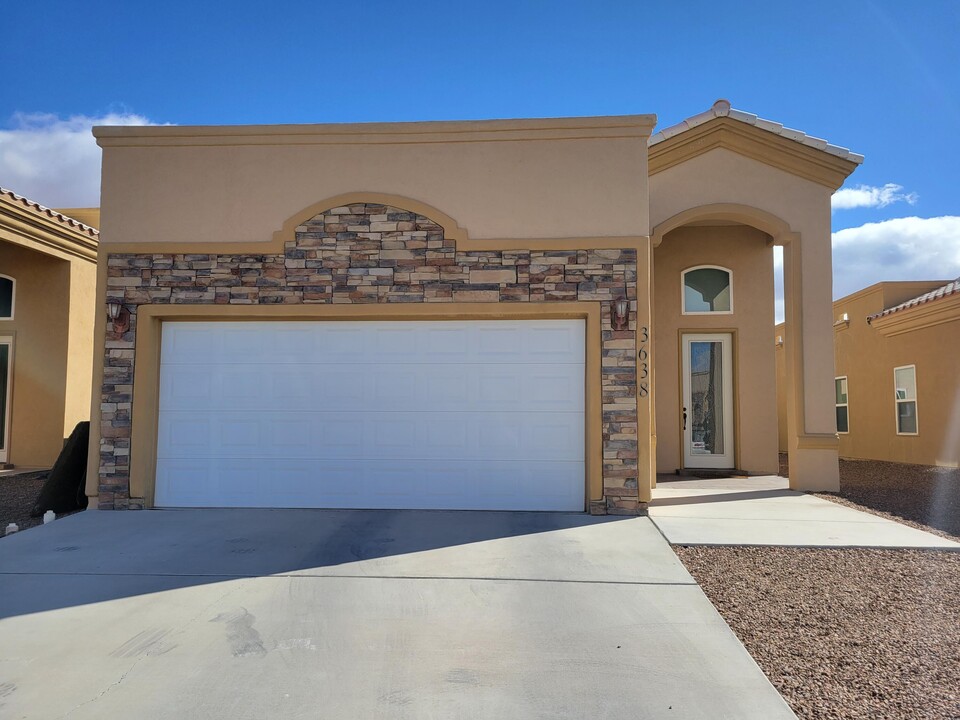 3638 Morgan Bay Pl in El Paso, TX - Building Photo