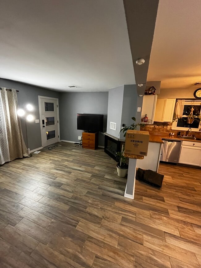 1720 Grier Ave, Unit House