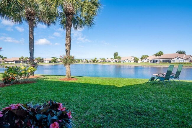 7211 Sweet Bay Ct in Boynton Beach, FL - Building Photo - Building Photo