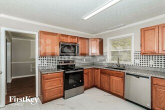 2843 Cranbrook Dr in Cincinnati, OH - Building Photo - Building Photo