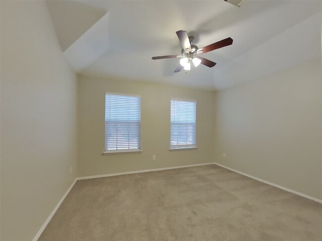 9715 Haleys Comet Cir in Tomball, TX - Building Photo - Building Photo