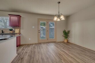 10557 Rising Knoll Ln in Fort Worth, TX - Building Photo - Building Photo