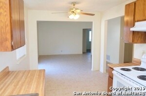 12250 Ridge Crown St in San Antonio, TX - Foto de edificio - Building Photo