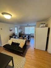 18 Penobscot St in Orono, ME - Building Photo - Building Photo