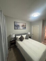 172-11 Baisley Blvd in Queens, NY - Building Photo