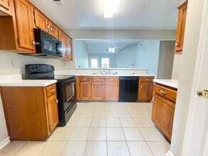 5447 Steffani Dr in Southaven, MS - Building Photo - Building Photo