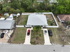 2027-2029 Guava Dr in Edgewater, FL - Building Photo - Building Photo