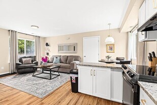 18415 Sharon Ln, Unit SI ID1054652P in Roseville, MI - Building Photo