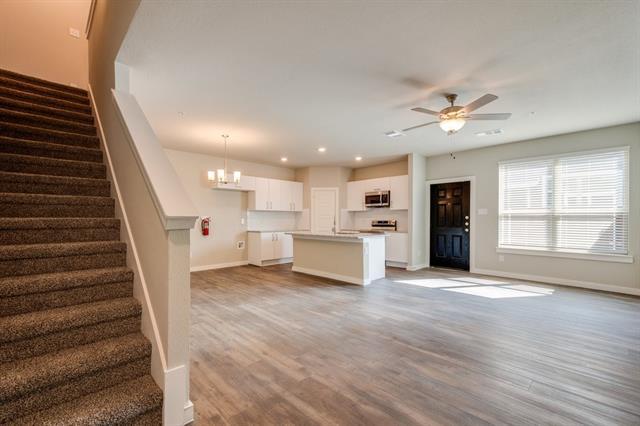 754 Fallow Dr in Venus, TX - Foto de edificio - Building Photo