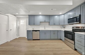 1140 500 N in Orem, UT - Foto de edificio - Building Photo