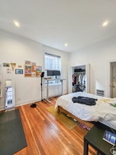 165 W Menomonee St in Chicago, IL - Building Photo - Building Photo