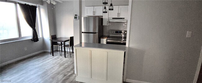 property at 12520 Edgewater Dr