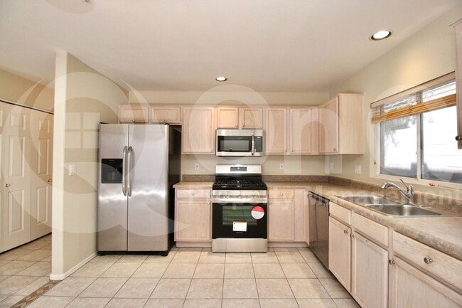 7650 E Williams Dr in Scottsdale, AZ - Building Photo - Building Photo