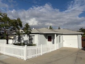 2407 Hadley Ln in Redondo Beach, CA - Building Photo