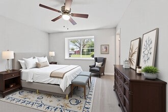 125 Bastrop St in Angleton, TX - Foto de edificio - Building Photo