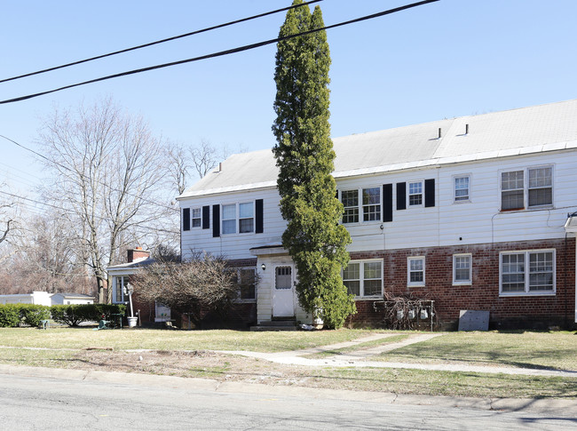 126 Jackson Ave in Schenectady, NY - Building Photo - Building Photo