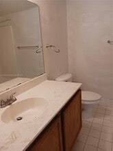 9905 Westwood Dr in Tamarac, FL - Building Photo - Building Photo