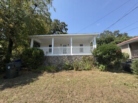 715 Larkin Ave in Chattanooga, TN - Building Photo