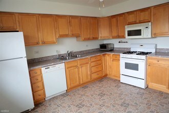 4416 N Harding Ave-Unit -Apt 8 in Chicago, IL - Building Photo - Building Photo