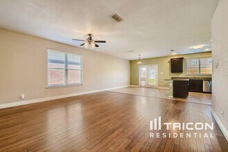 1735 Oak Glen Dr in Wylie, TX - Foto de edificio - Building Photo