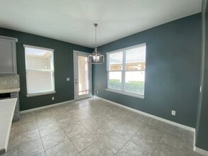 WINDERMERE TRAILS - 3BR/2.5BA PLUS DEN - WALK TO THE PARK in Windermere, FL - Building Photo - Building Photo