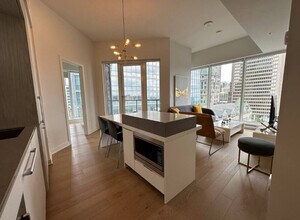 1160 Rue De la Gauchetière O in Montréal, QC - Building Photo - Building Photo