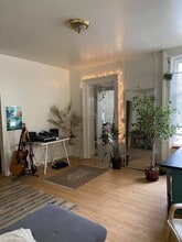 329 N Geneva St, Unit 1 in Ithaca, NY - Building Photo - Building Photo