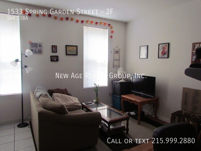 1533 Spring Garden St in Philadelphia, PA - Building Photo - Building Photo