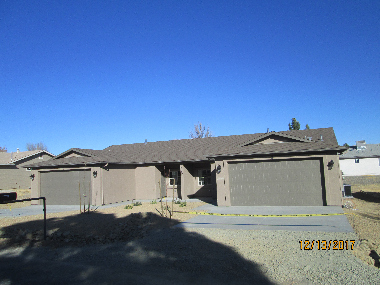 6201 N Tower Ln in Prescott Valley, AZ - Foto de edificio