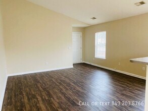 414 Beverly Dr in Summerville, SC - Building Photo - Building Photo