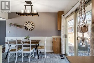 79 Sandalwood Ave in Hamilton, ON - Building Photo - Building Photo