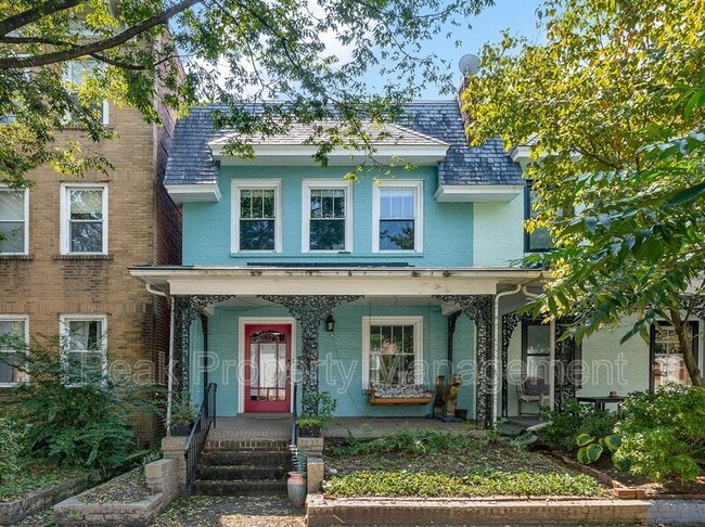 3307 Grove Ave in Richmond, VA - Building Photo - Building Photo