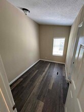 19905 Hastings Cir in Alvin, TX - Building Photo - Building Photo