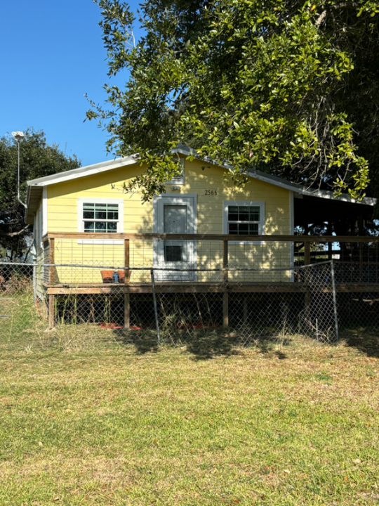 2566 County Road 1974 in Aransas Pass, TX - Building Photo